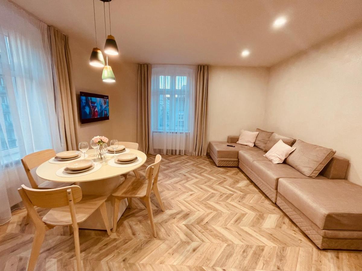 Kobiela Apartments Family Delux Ktw City Center Katowice Eksteriør billede